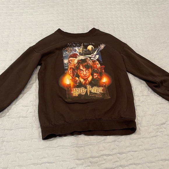 H&M Other - H&M Harry Potter sweatshirt size 12-14